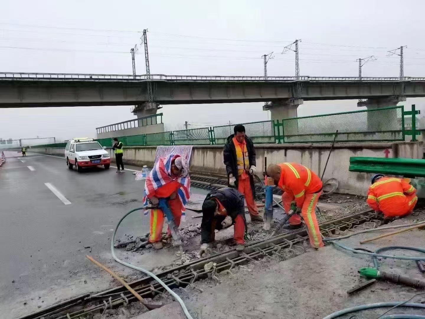 普宁桥梁伸缩缝抢修料